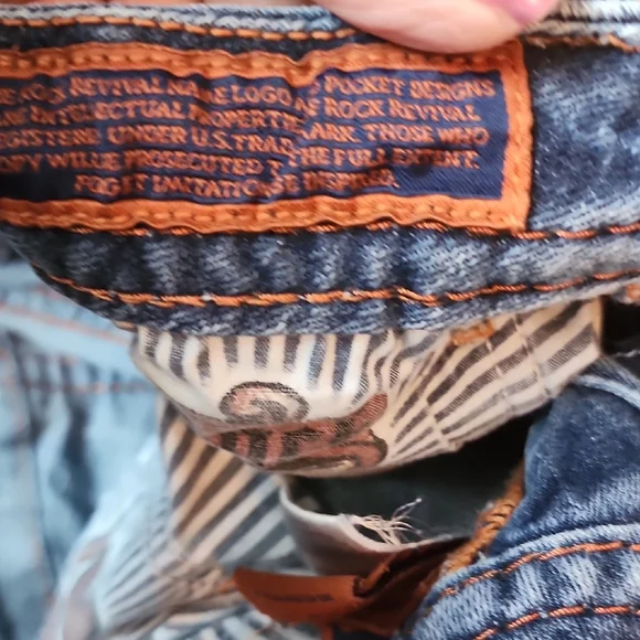 Rock Revival Straight Leg - Picture 10 of 15